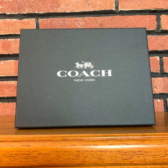 Coach Corner Zip Wristlet - Picture 6 of 7